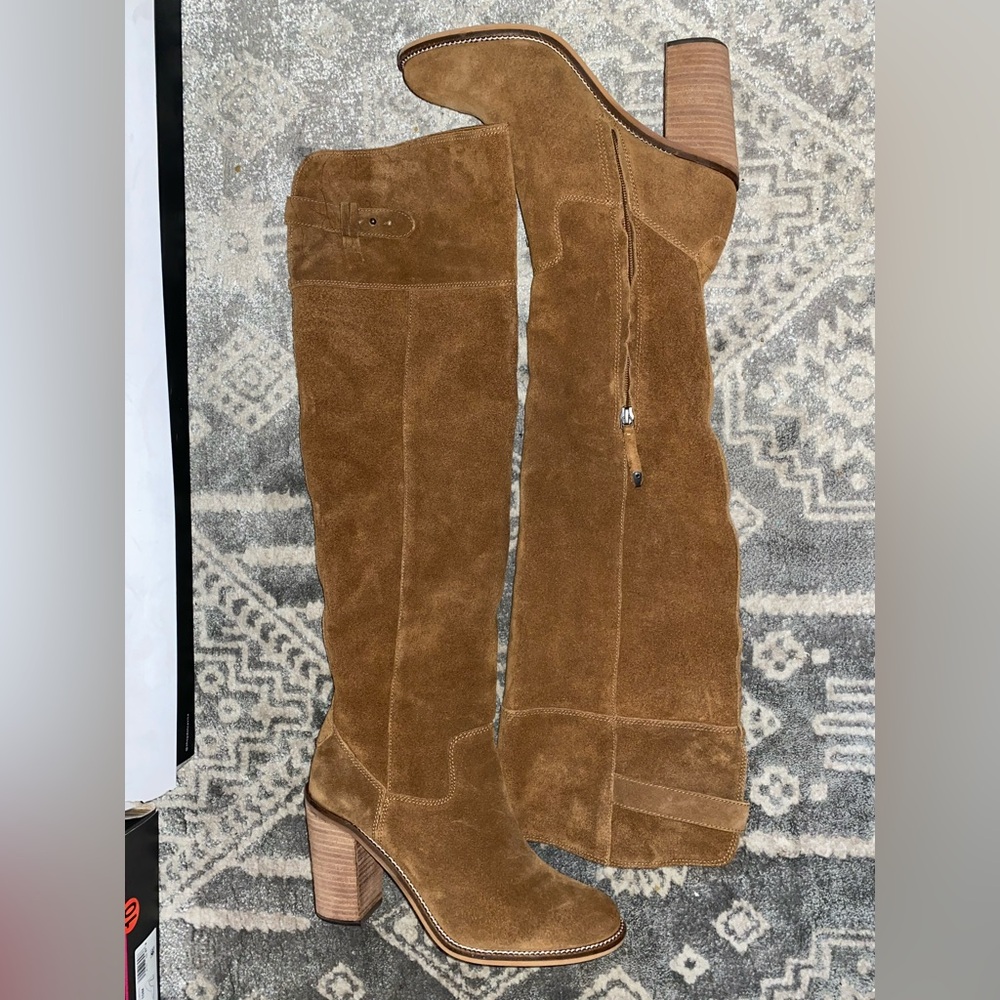 Dolce Vita Suade boots